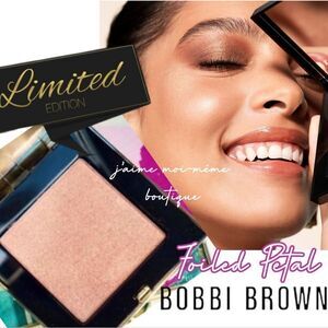 Bobbi Brown Limited Edition Gilded Highlighter Foiled Petal (Rose Gold)
